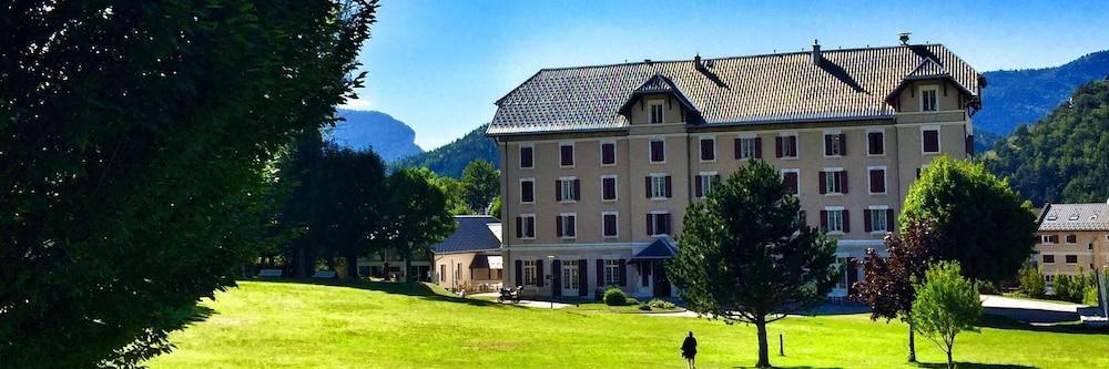 Best Western Grand Hotel De Paris & Spa Villard-de-Lans Dış mekan fotoğraf