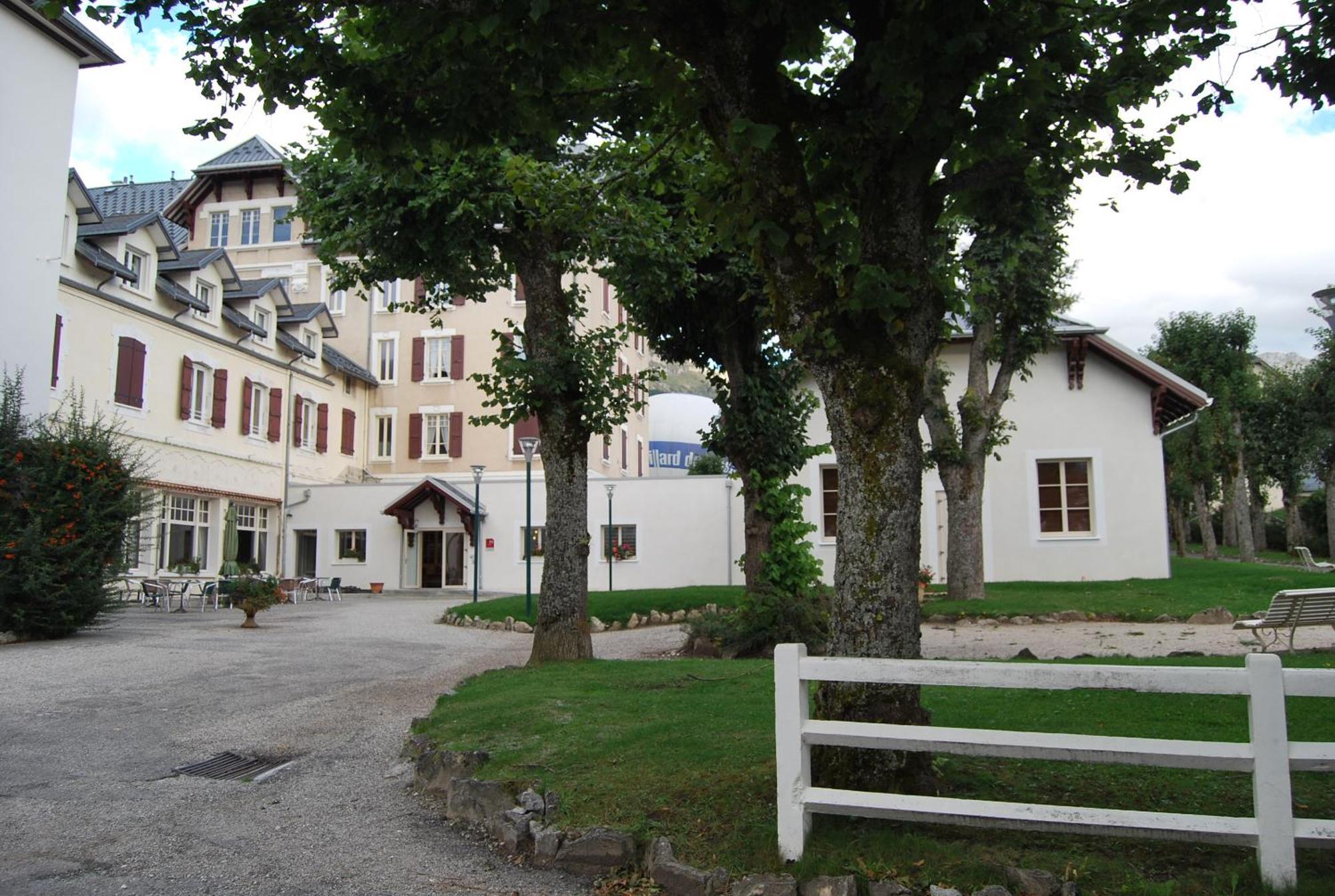 Best Western Grand Hotel De Paris & Spa Villard-de-Lans Dış mekan fotoğraf